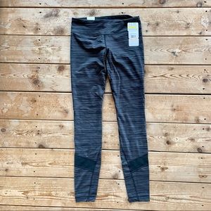 NWT Under Armour leggings (Heathered black - Small)